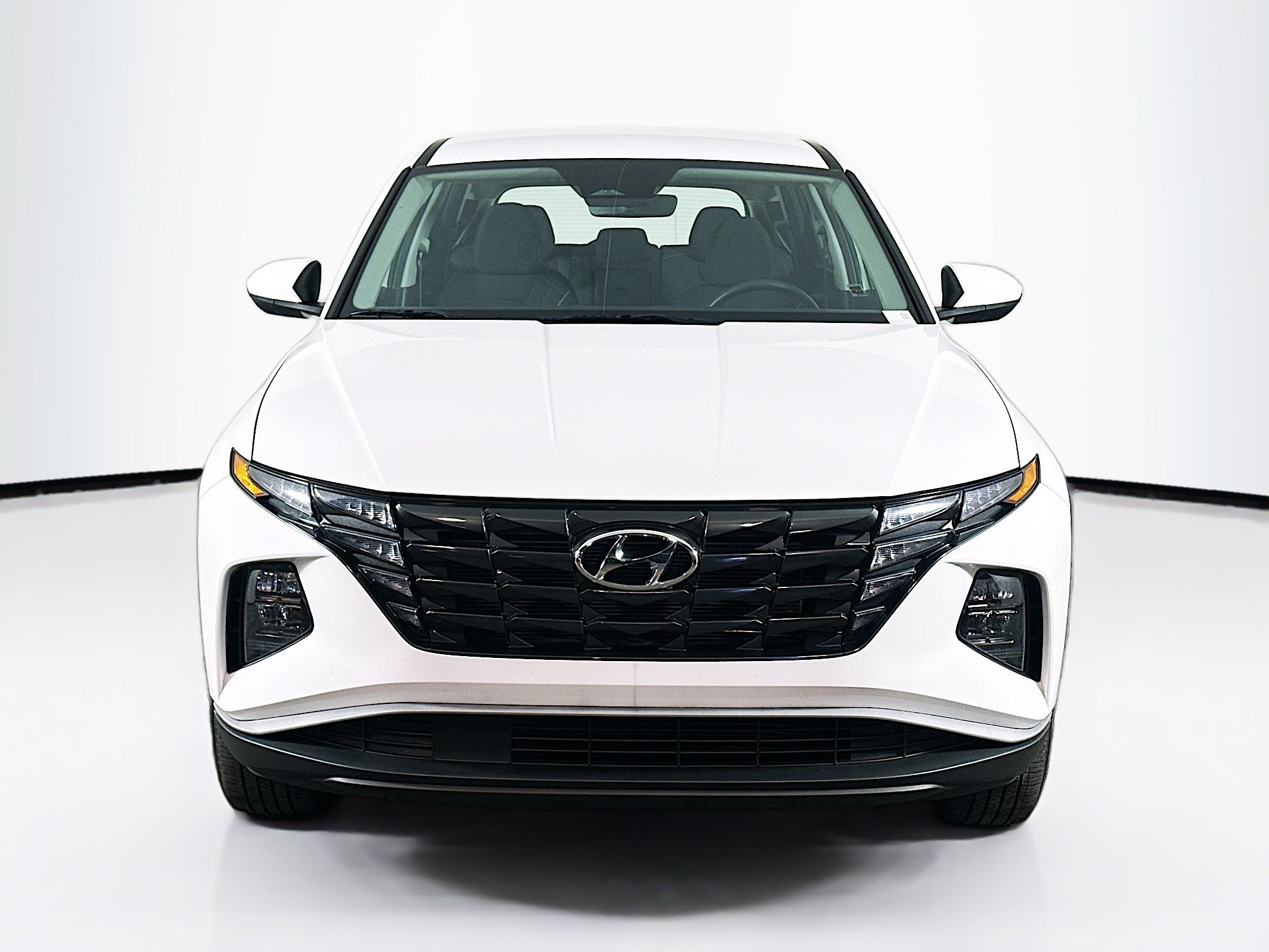 Used 2024 Hyundai Tucson SE AWD/4WD image 2