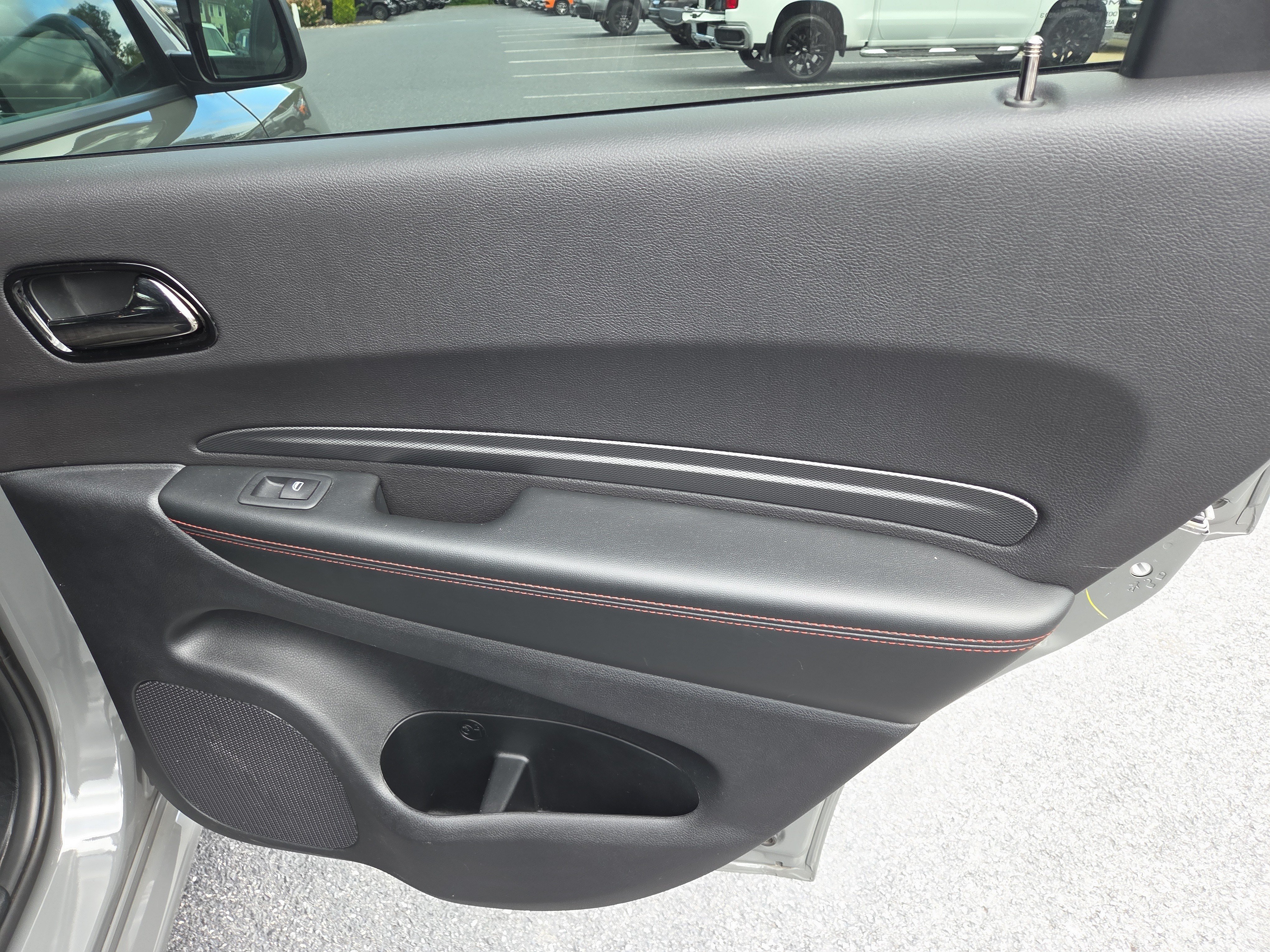 Certified 2025 Dodge Durango GT w/ Blacktop Package AWD/4WD image 20