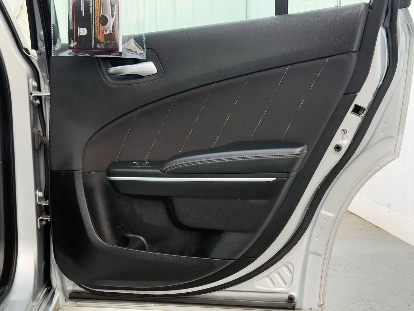 Used 2022 Dodge Charger SXT image 18