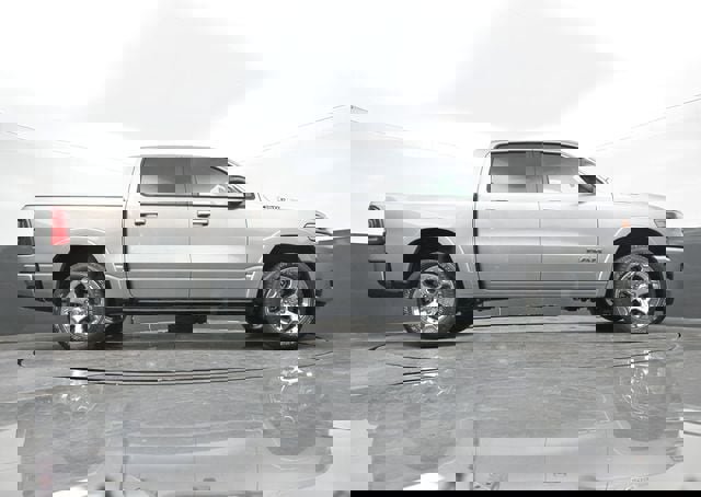 New 2026 RAM 1500 4x4 Crew Cab image 59