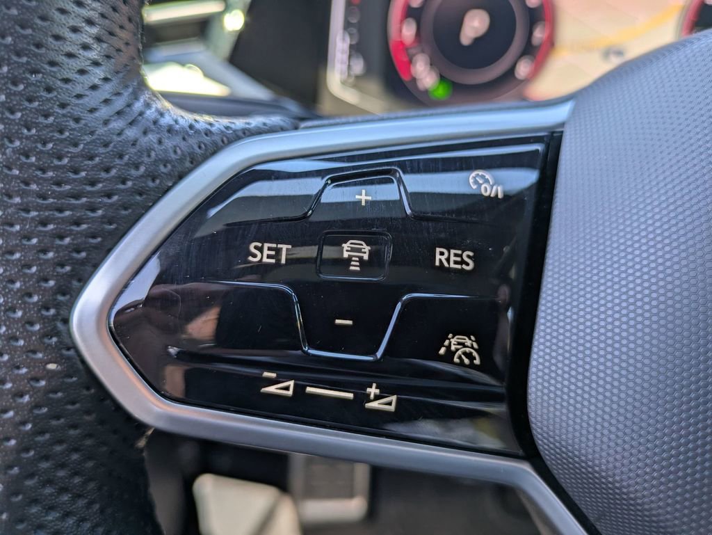 Used 2023 Volkswagen Arteon SEL Premium AWD/4WD image 18