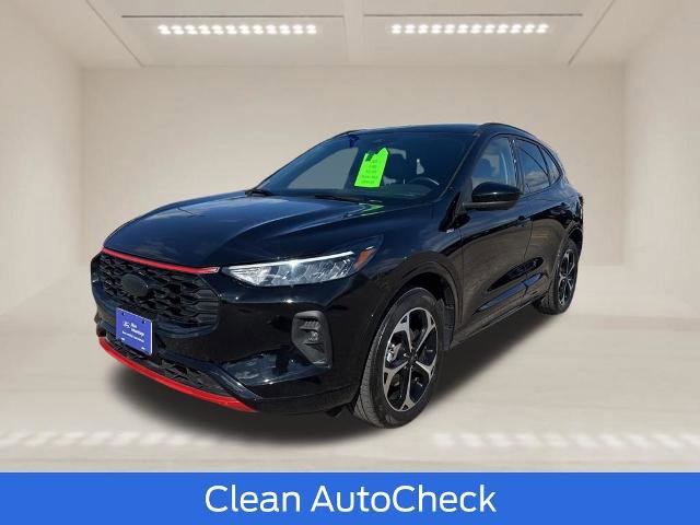 Certified 2023 Ford Escape ST-Line Select w/ Tech Pack #2 image 3