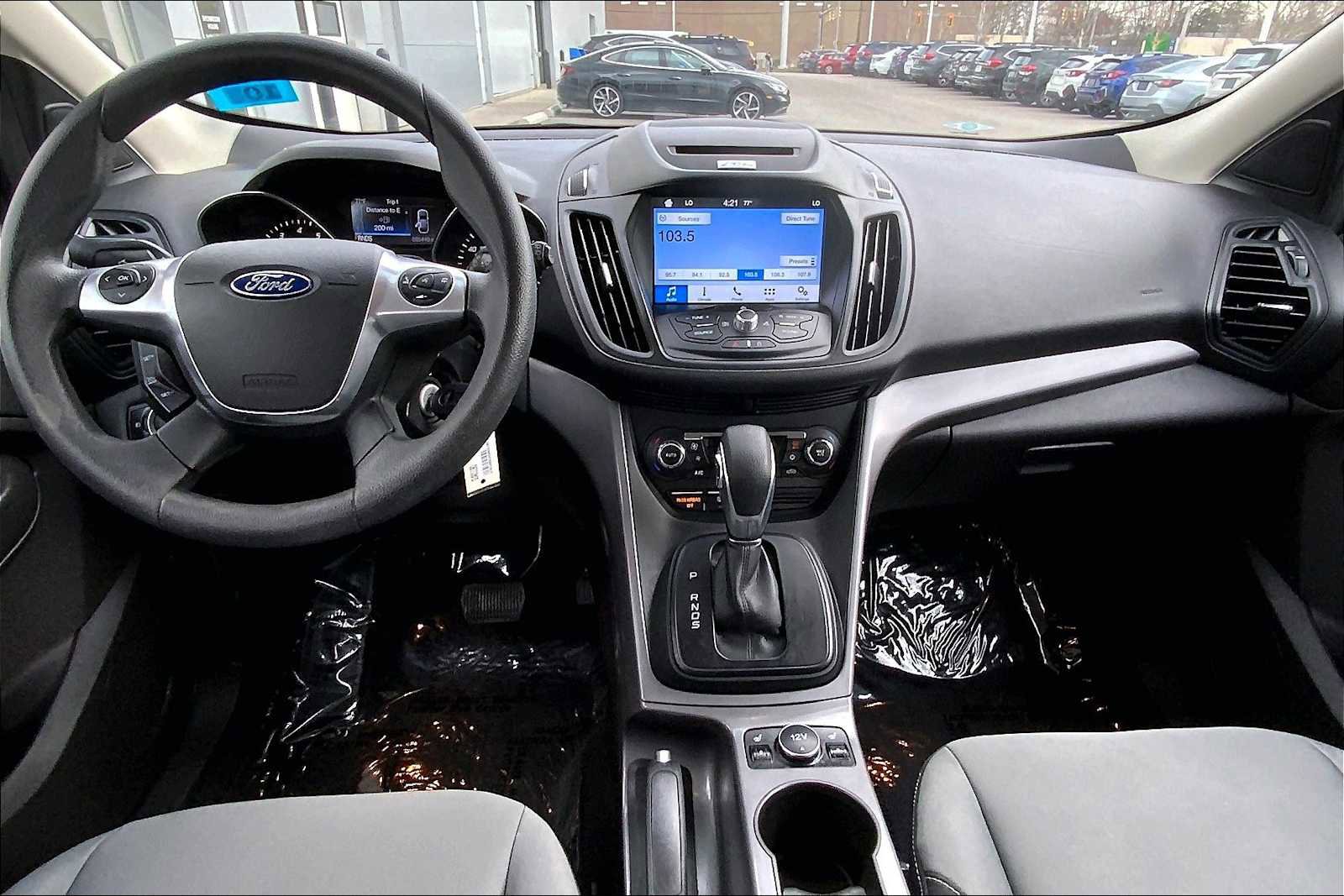 Used 2016 Ford Escape SE w/ Equipment Group 201A image 16
