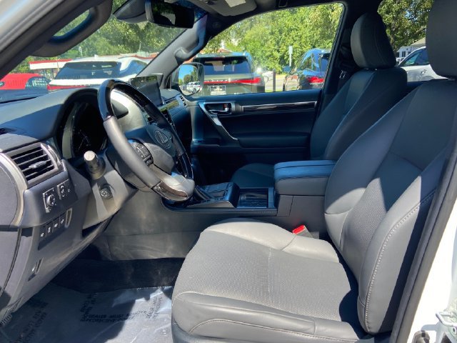 Certified 2023 Lexus GX 460 Premium w/ Premium Package AWD/4WD image 23