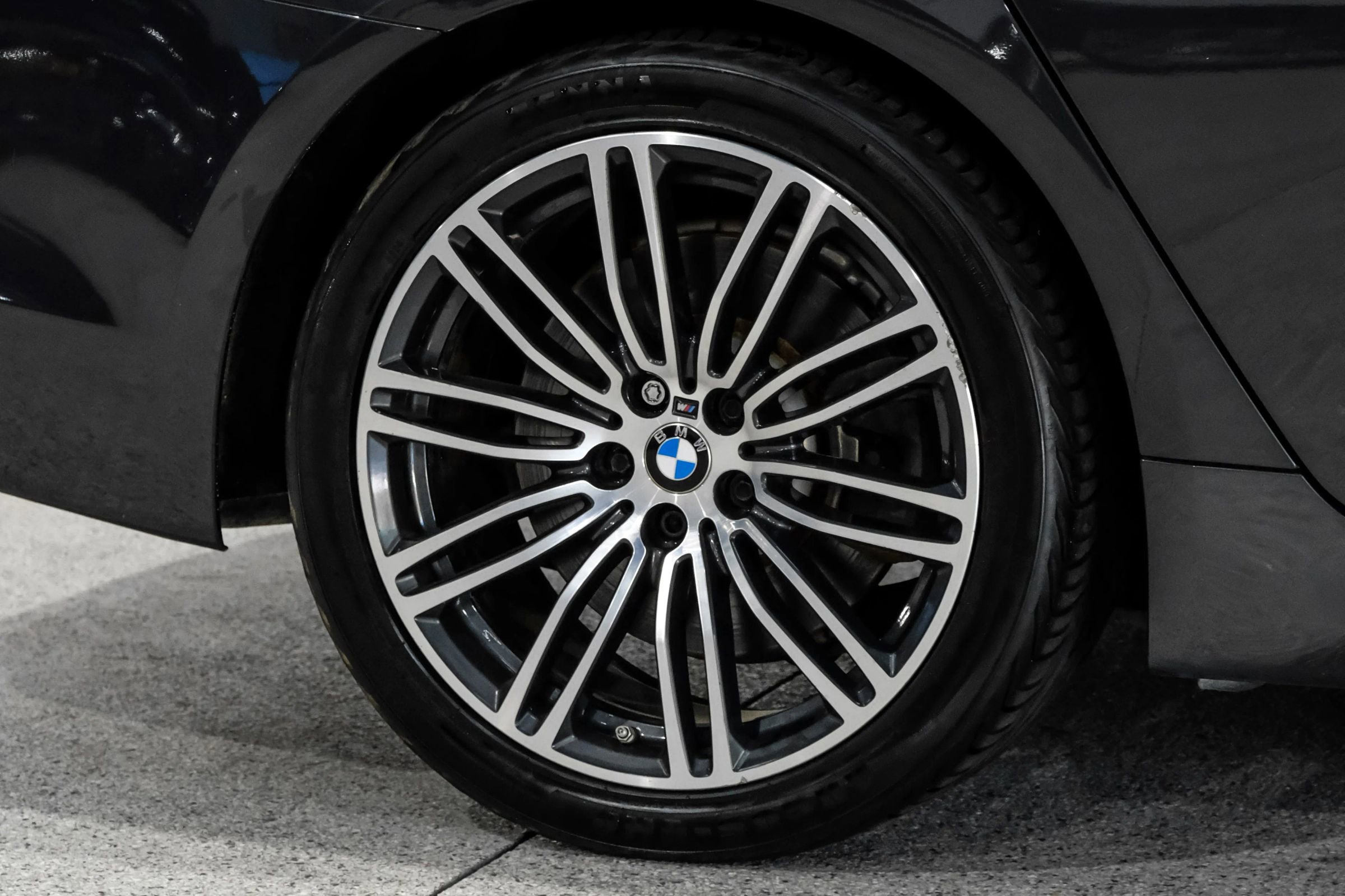 Used 2019 BMW 540i w/ M Sport Package RWD image 71