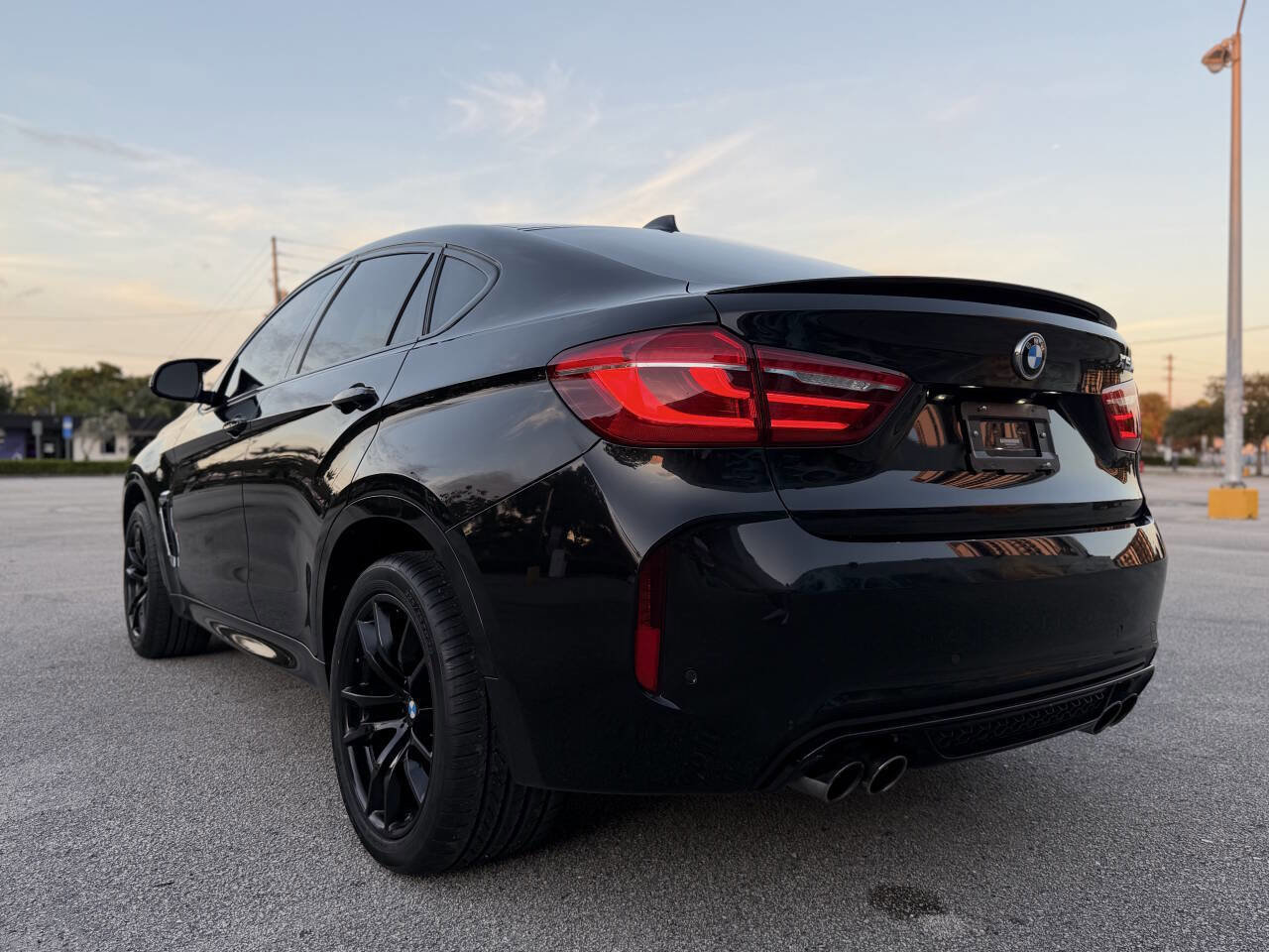 Used 2016 BMW X6 M Base AWD 4dr SUV image 18