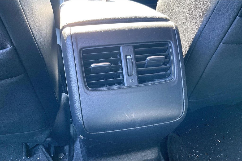 Used 2018 Honda Accord Touring image 28