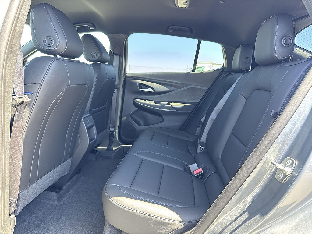 New 2026 Buick Envista Sport Touring w/ Convenience II Package FWD image 24