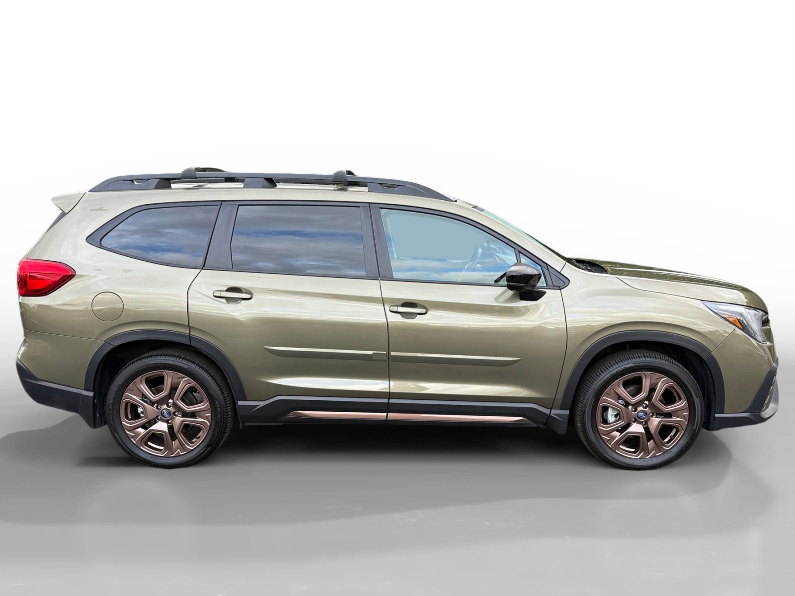 Certified 2025 Subaru Ascent Bronze Edition w/ Popular Package #2 image 6