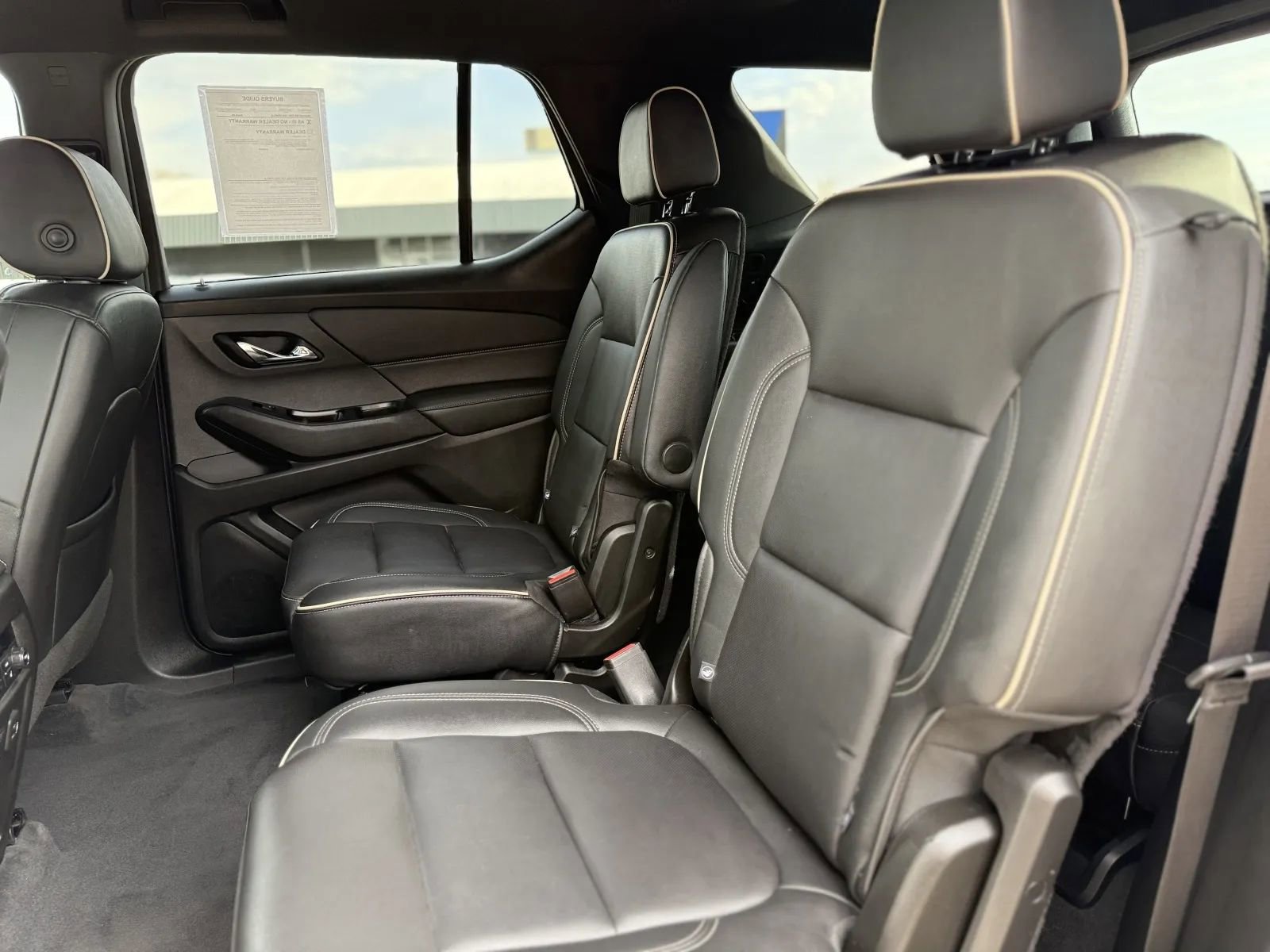 Used 2023 Chevrolet Traverse Premier w/ Redline Edition AWD/4WD image 16