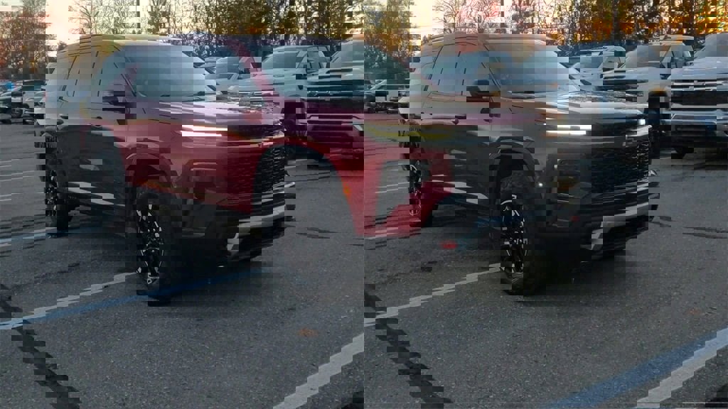 Certified 2024 Chevrolet Traverse Z71 w/ Enhanced Driving Package image 2