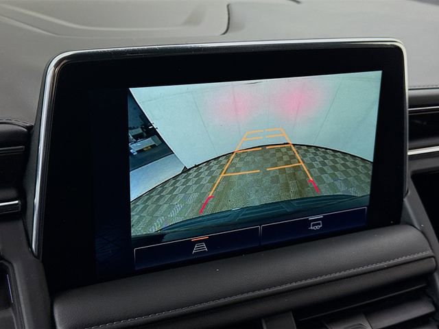 Used 2023 GMC Yukon SLE w/ Gmc Pro Safety Plus Package image 16