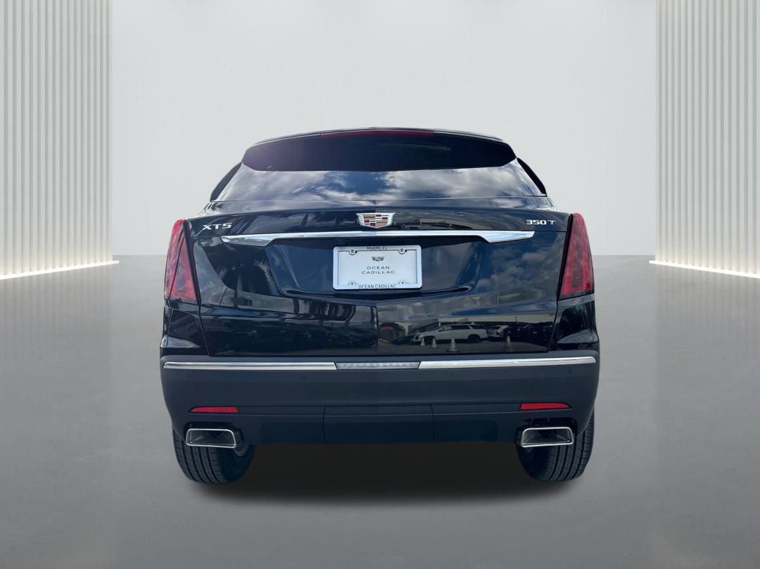 New 2026 Cadillac XT5 Luxury image 6