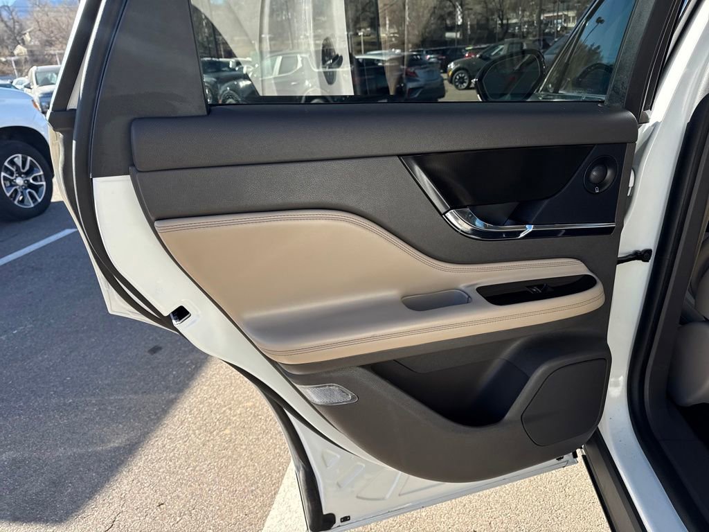 Used 2020 Lincoln Corsair Reserve w/ Equipment Group 201A image 29