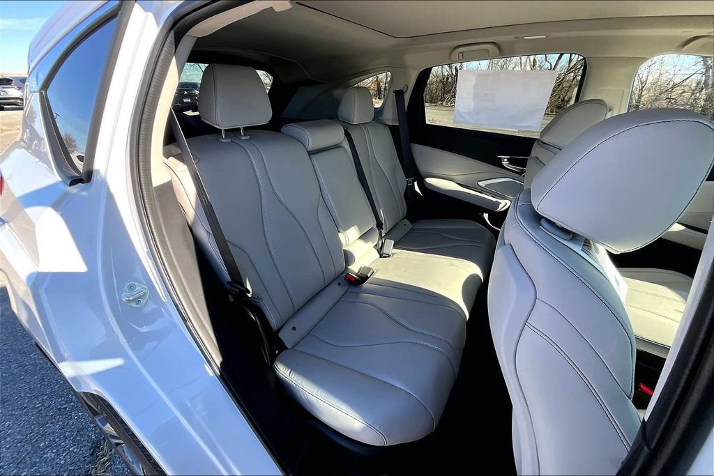 New 2026 Acura RDX w/ Technology Package AWD/4WD image 7