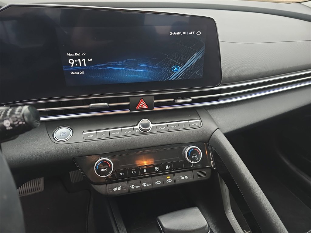 Certified 2023 Hyundai Elantra Limited image 19