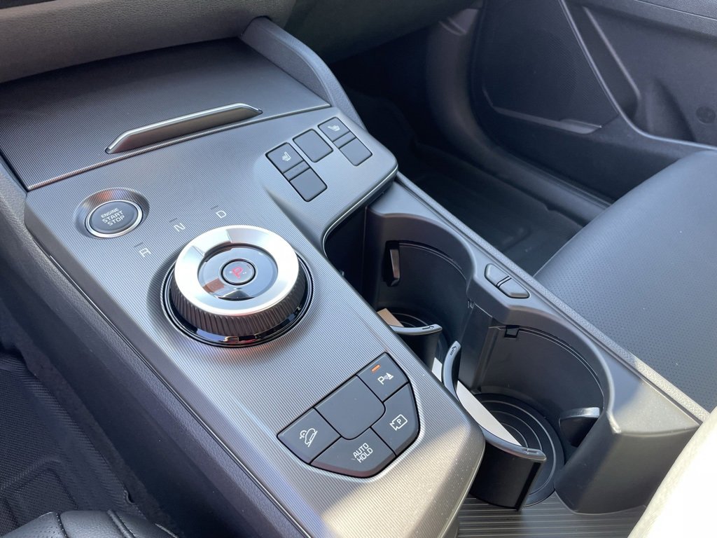 New 2026 Kia Sportage EX image 16