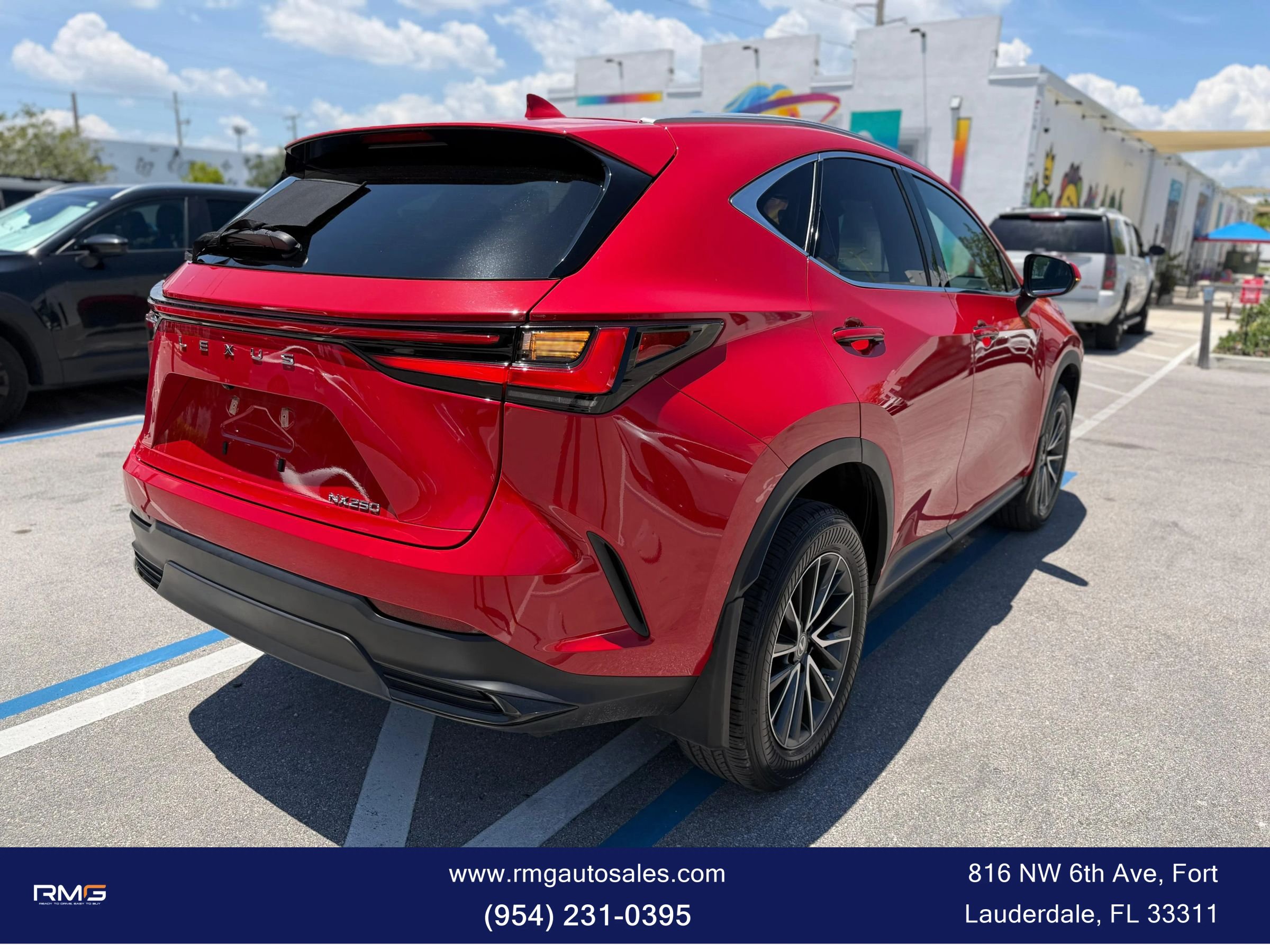 Used 2023 Lexus NX 250 FWD w/ Towing Package (2000 Lbs) image 12