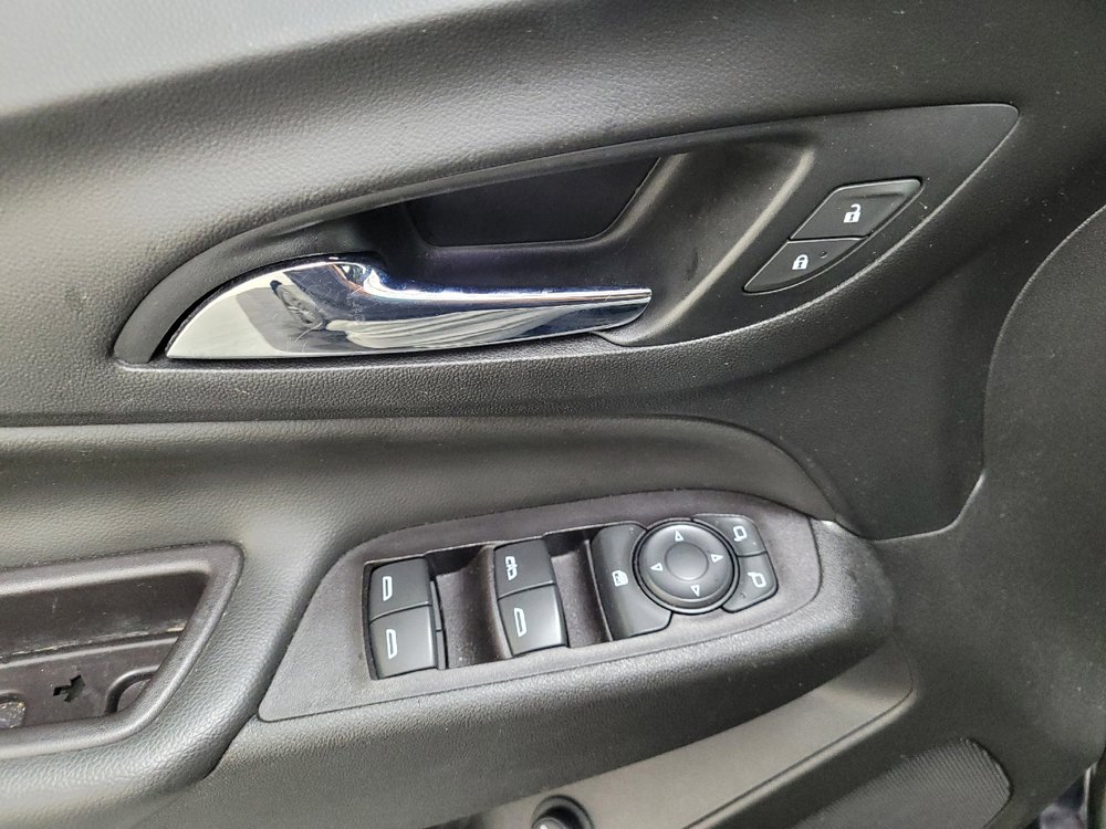 Used 2021 Chevrolet Equinox LT FWD image 27