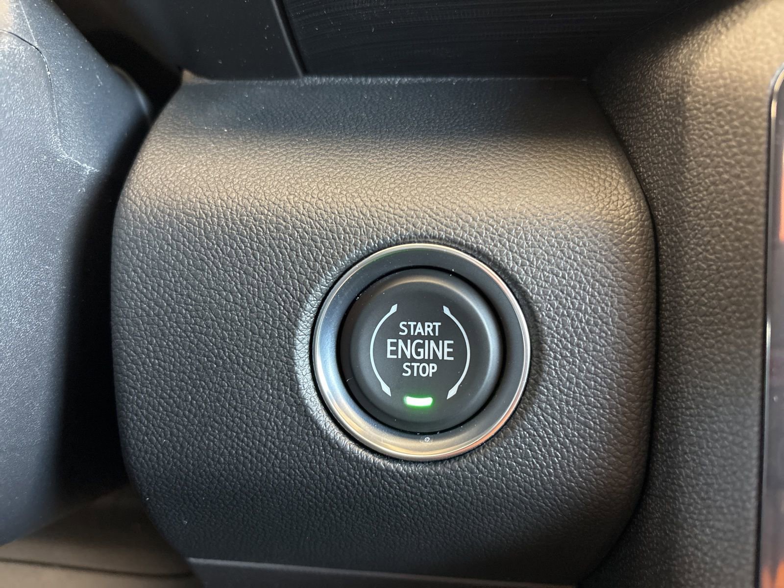 New 2026 GMC Acadia AT4 image 28