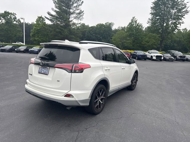 Used 2016 Toyota RAV4 SE FWD image 4