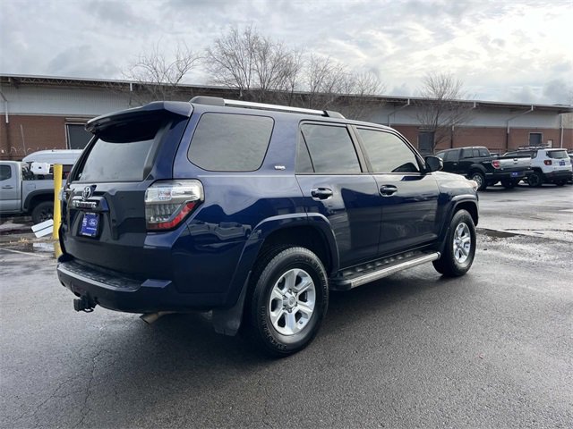 Used 2020 Toyota 4Runner SR5 image 3