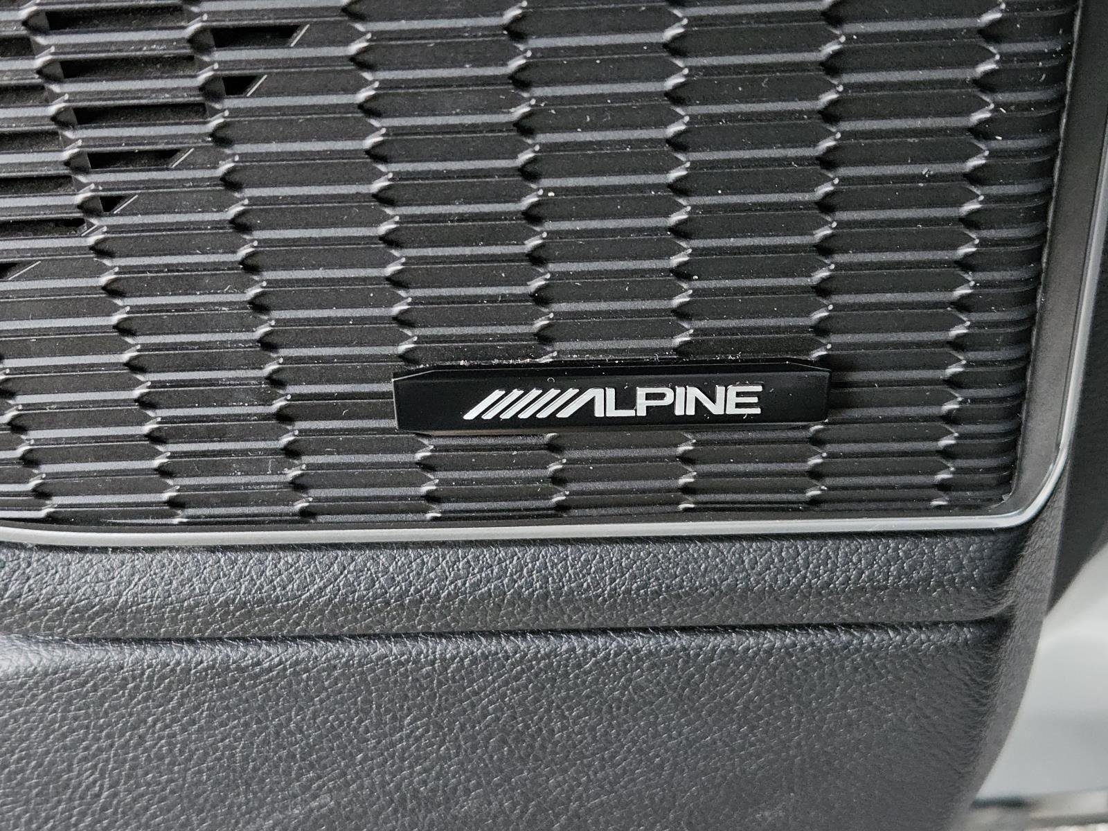 Used 2022 Jeep Grand Cherokee Limited image 27