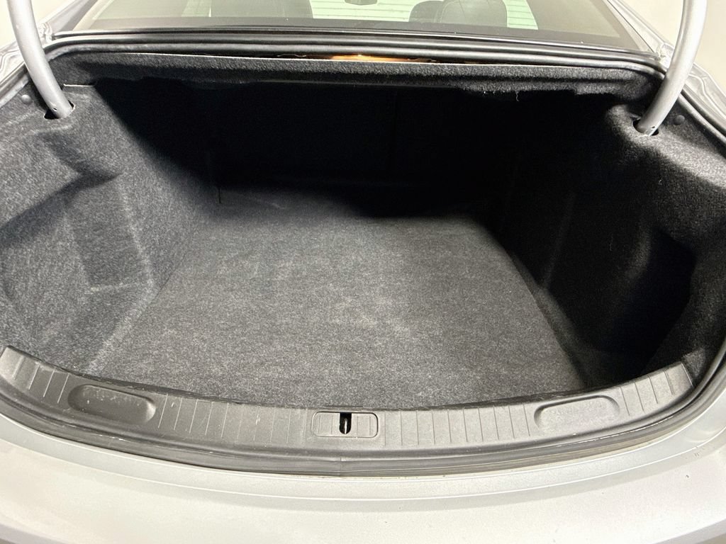 Used 2020 Chevrolet Impala Premier FWD image 25