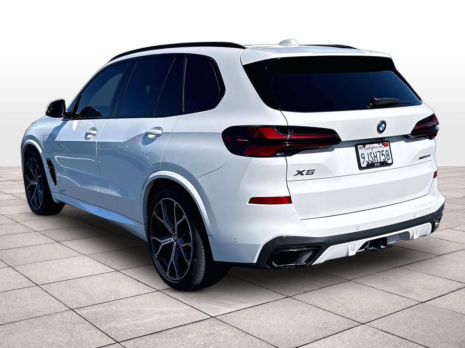 Used 2024 BMW X5 xDrive50e w/ Executive Package AWD/4WD image 7