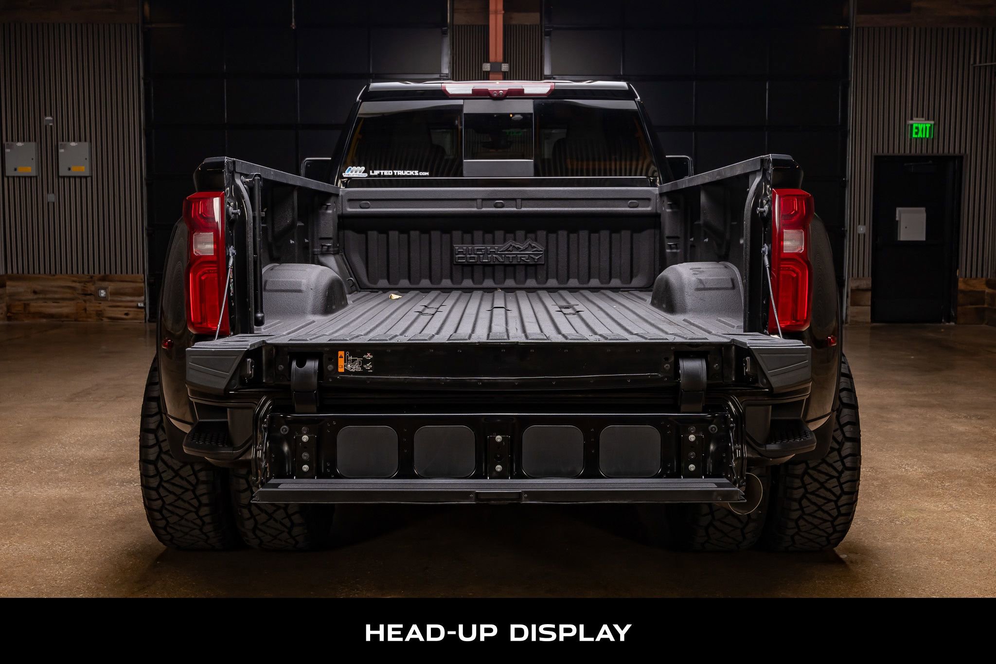Used 2022 Chevrolet Silverado 3500 High Country image 9