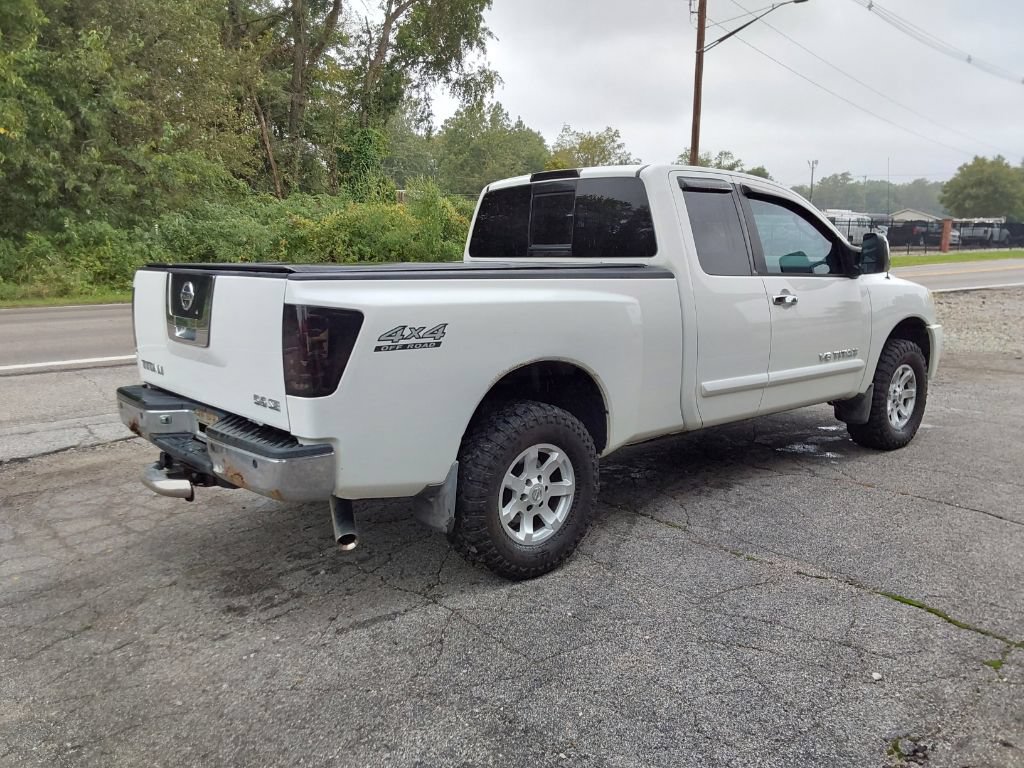 Used 2006 Nissan Titan SE AWD/4WD image 4