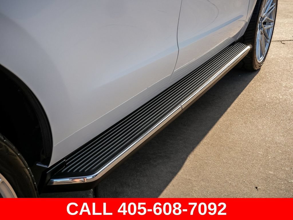 Used 2021 Ford Expedition XLT RWD image 12