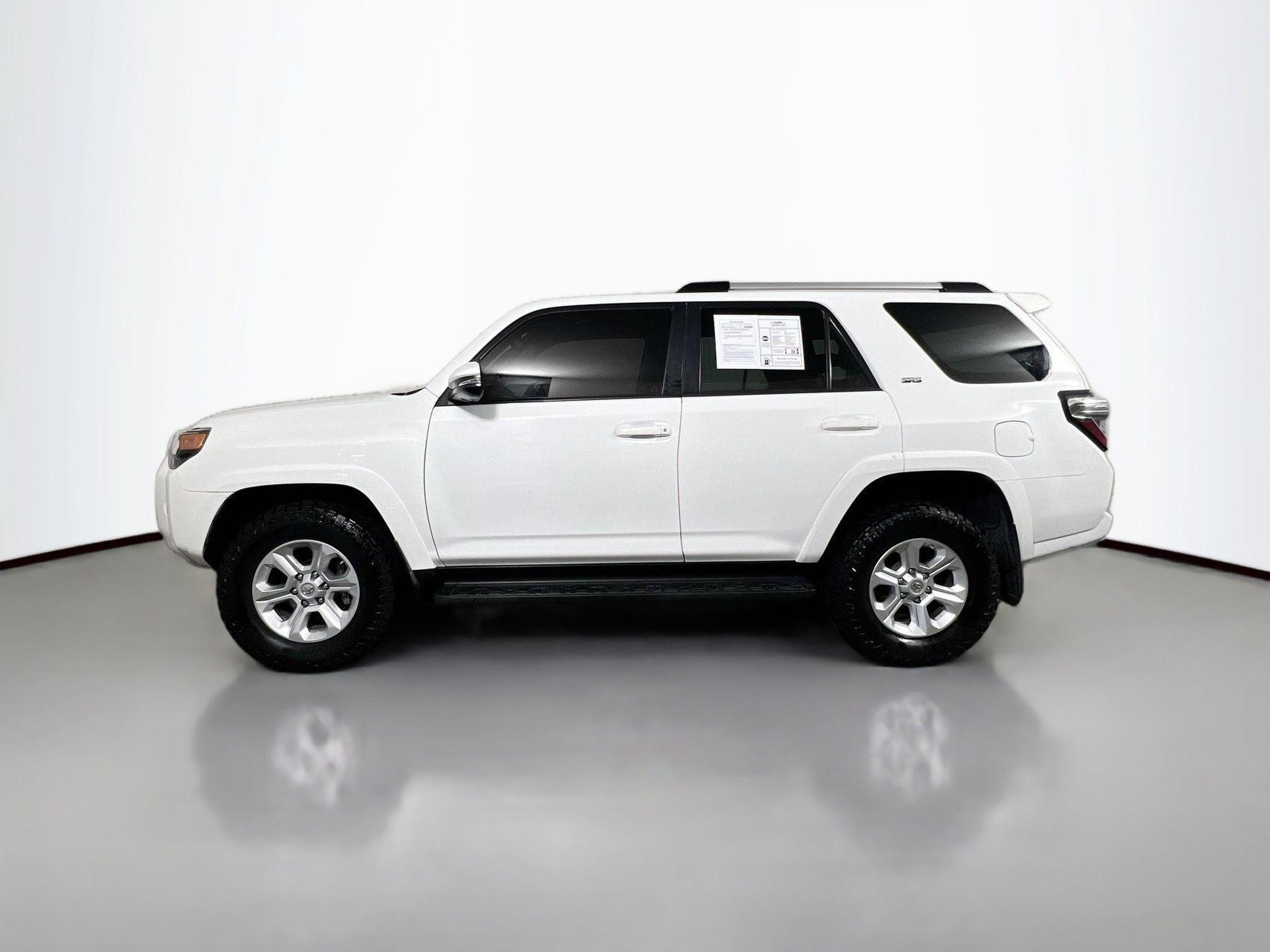 Used 2021 Toyota 4Runner SR5 Premium AWD/4WD image 9