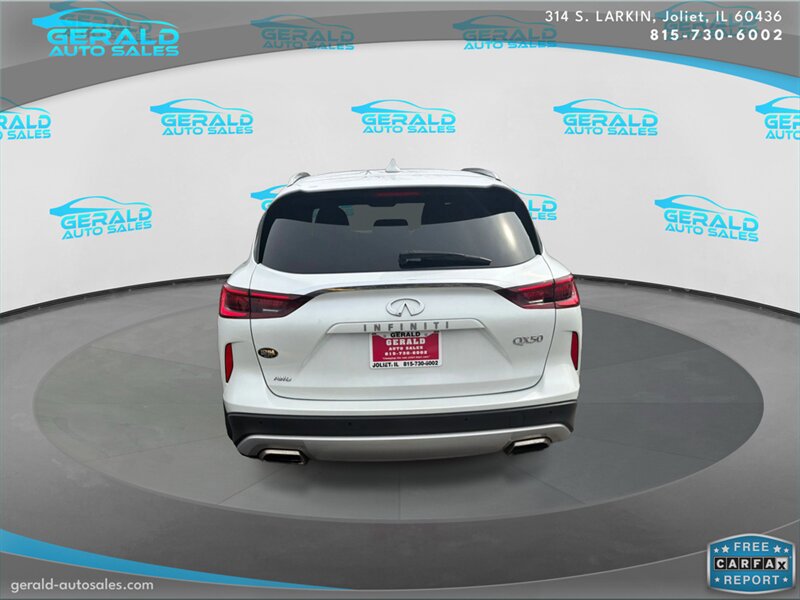 Used 2023 INFINITI QX50 Luxe w/ Accent Package AWD/4WD image 4