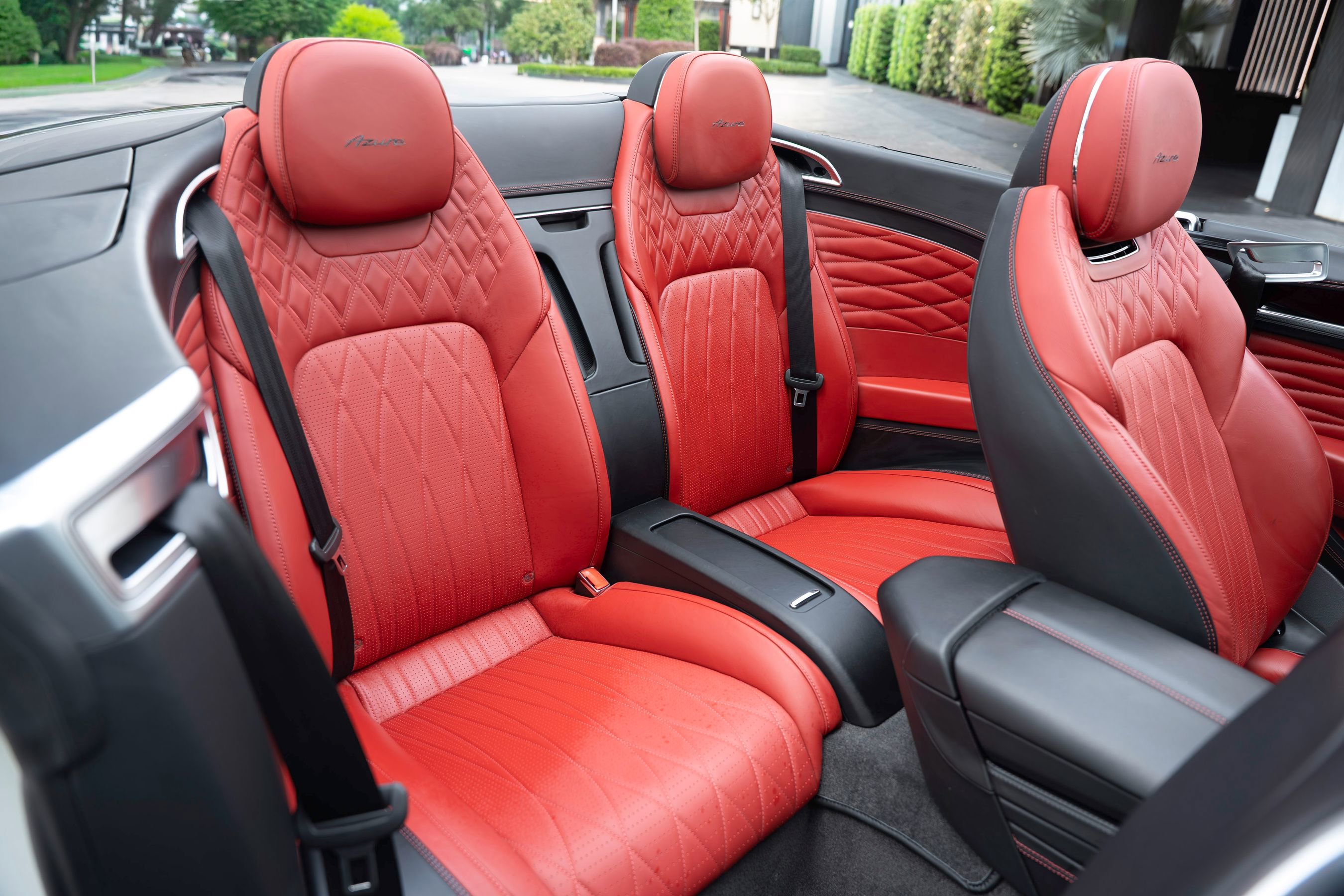 Used 2024 Bentley Continental GT Azure AWD/4WD image 24