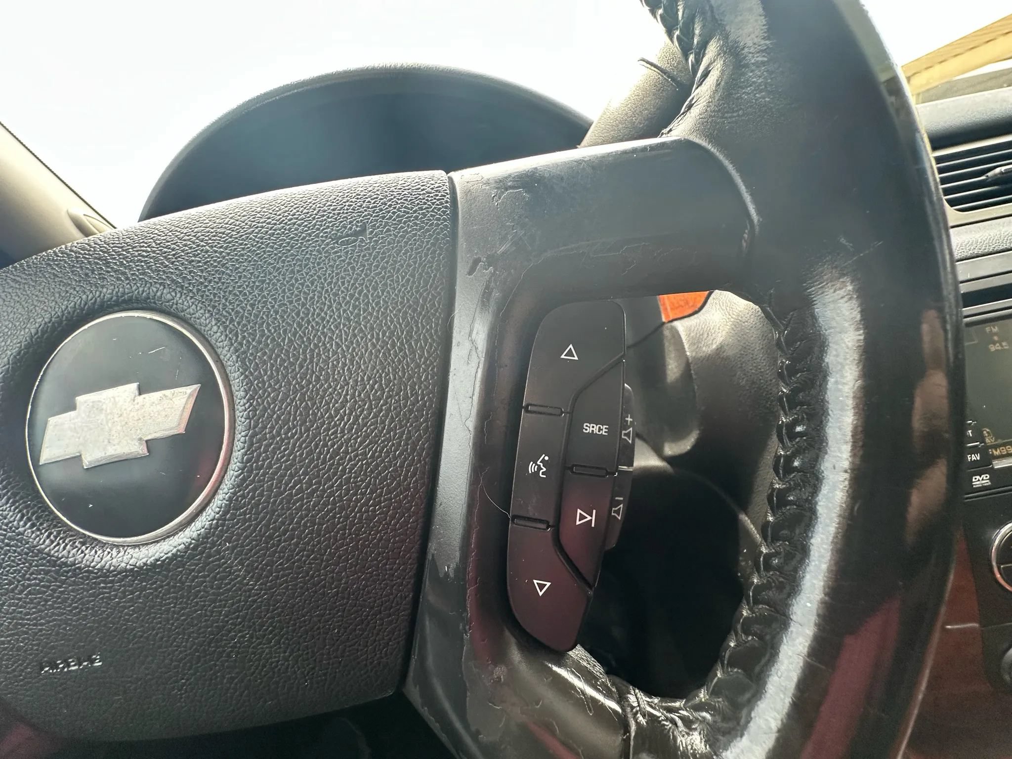 Used 2008 Chevrolet Avalanche LTZ w/ LTZ Preferred Equipment Group AWD/4WD image 22