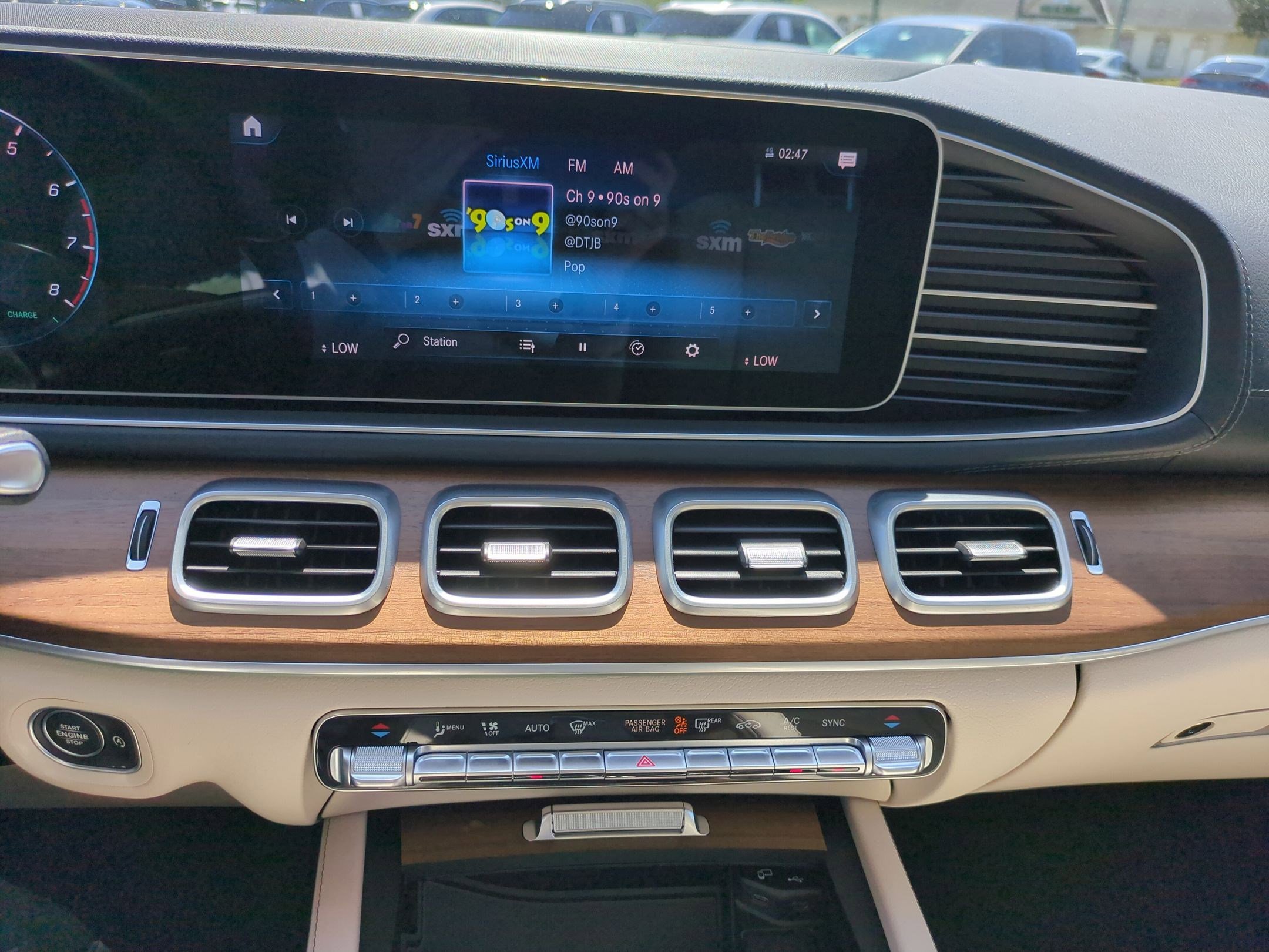 Certified 2022 Mercedes-Benz GLS 450 4MATIC image 22
