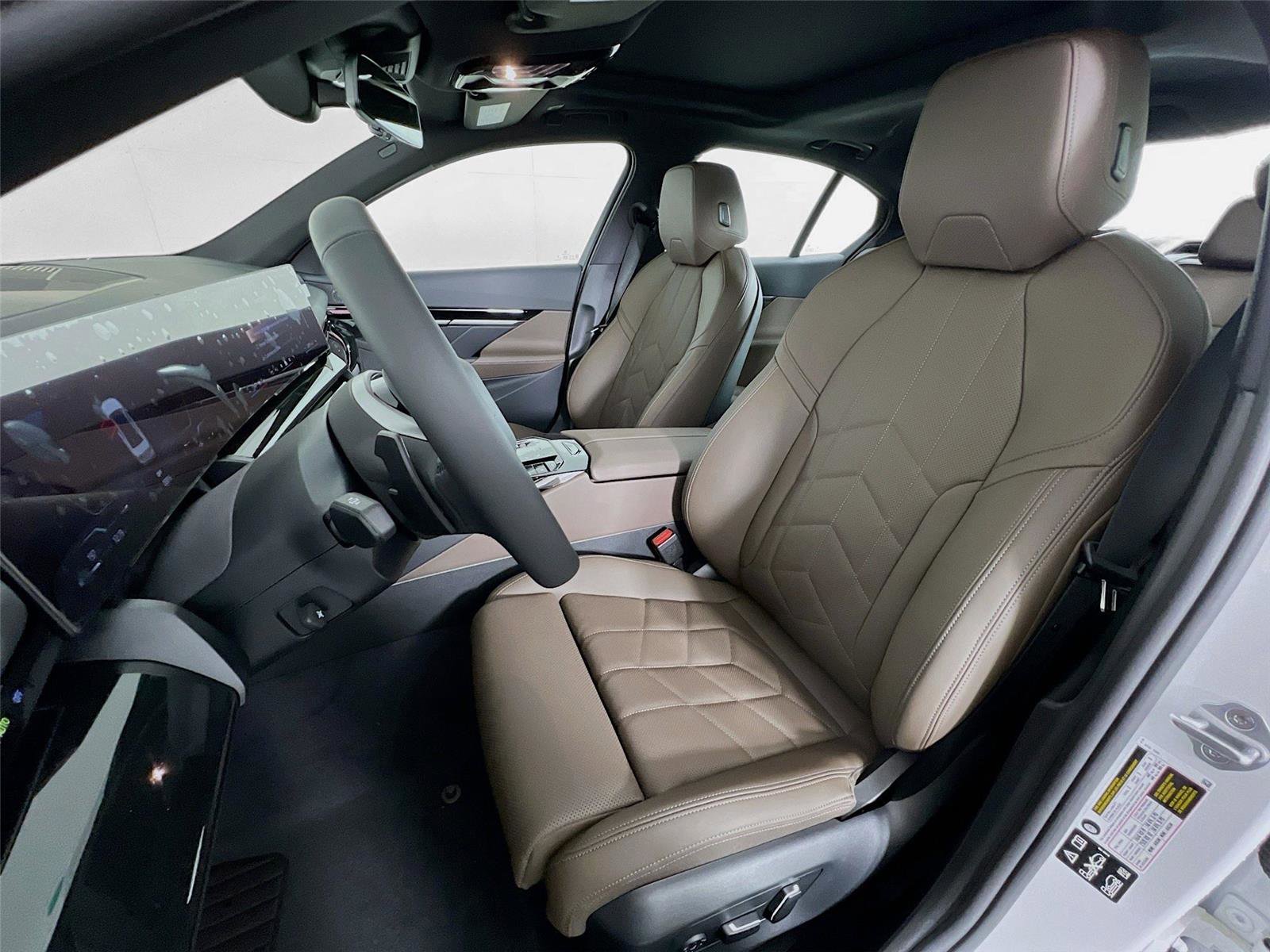 Used 2026 BMW 530i xDrive image 19