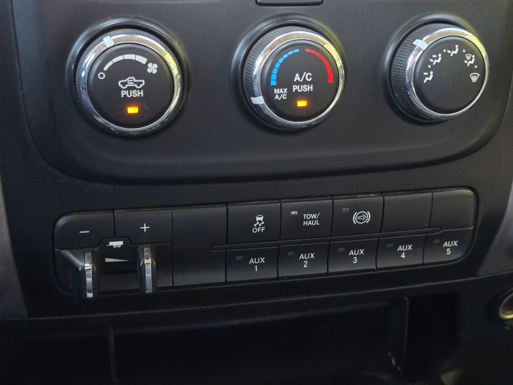 Used 2017 RAM 3500 Tradesman w/ Cold Weather Group AWD/4WD image 34