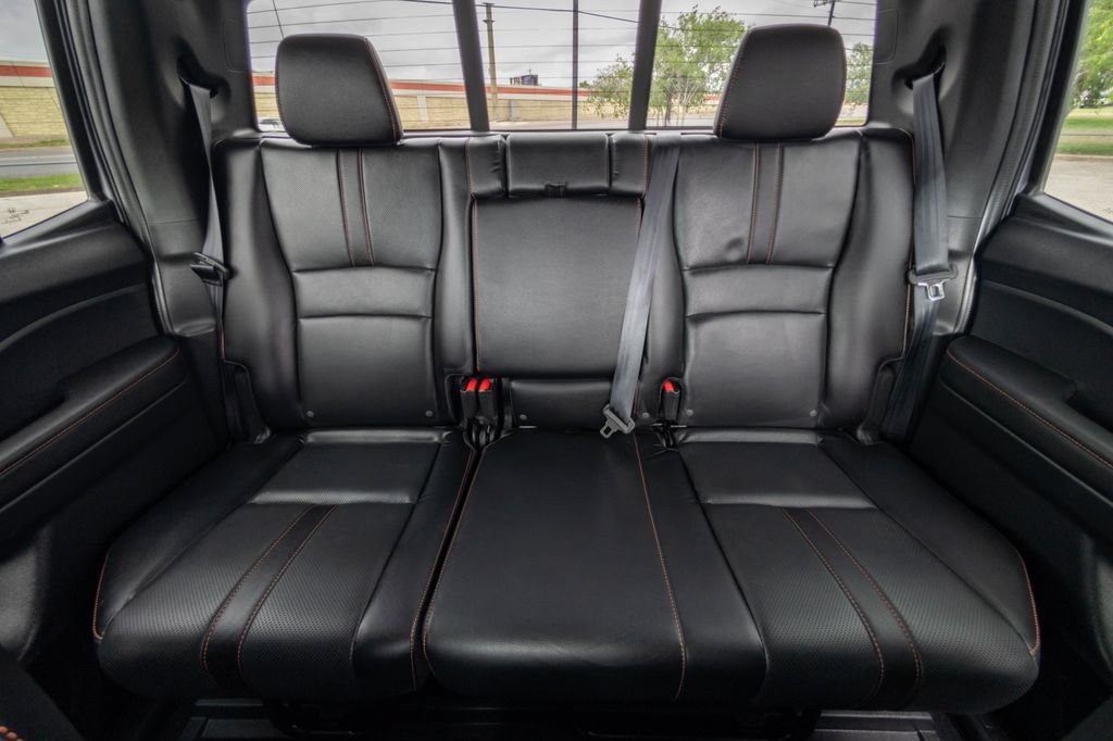 Used 2025 Honda Ridgeline TrailSport image 17