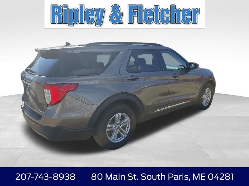 Used 2021 Ford Explorer XLT w/ Equipment Group 202A AWD/4WD image 4