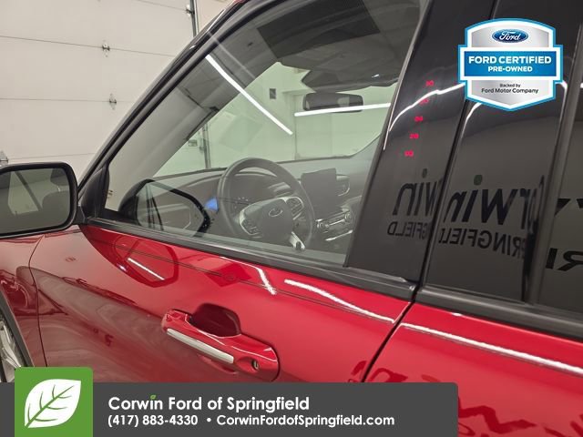 Used 2022 Ford Explorer Limited w/ Equipment Group 301A image 22