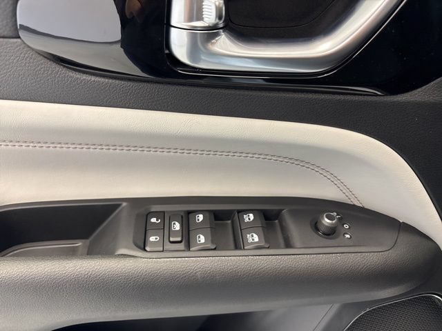 New 2026 Jeep Compass Limited AWD/4WD image 16