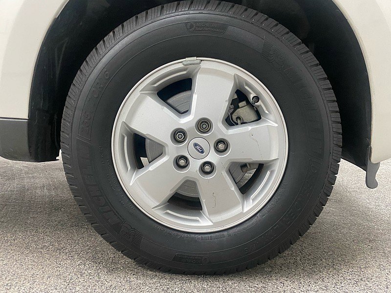 Used 2012 Ford Escape XLS image 24