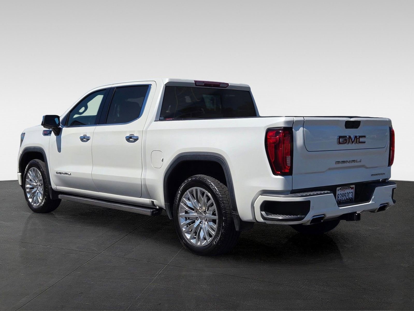 Used 2019 GMC Sierra 1500 Denali w/ Denali Ultimate Package AWD/4WD image 6