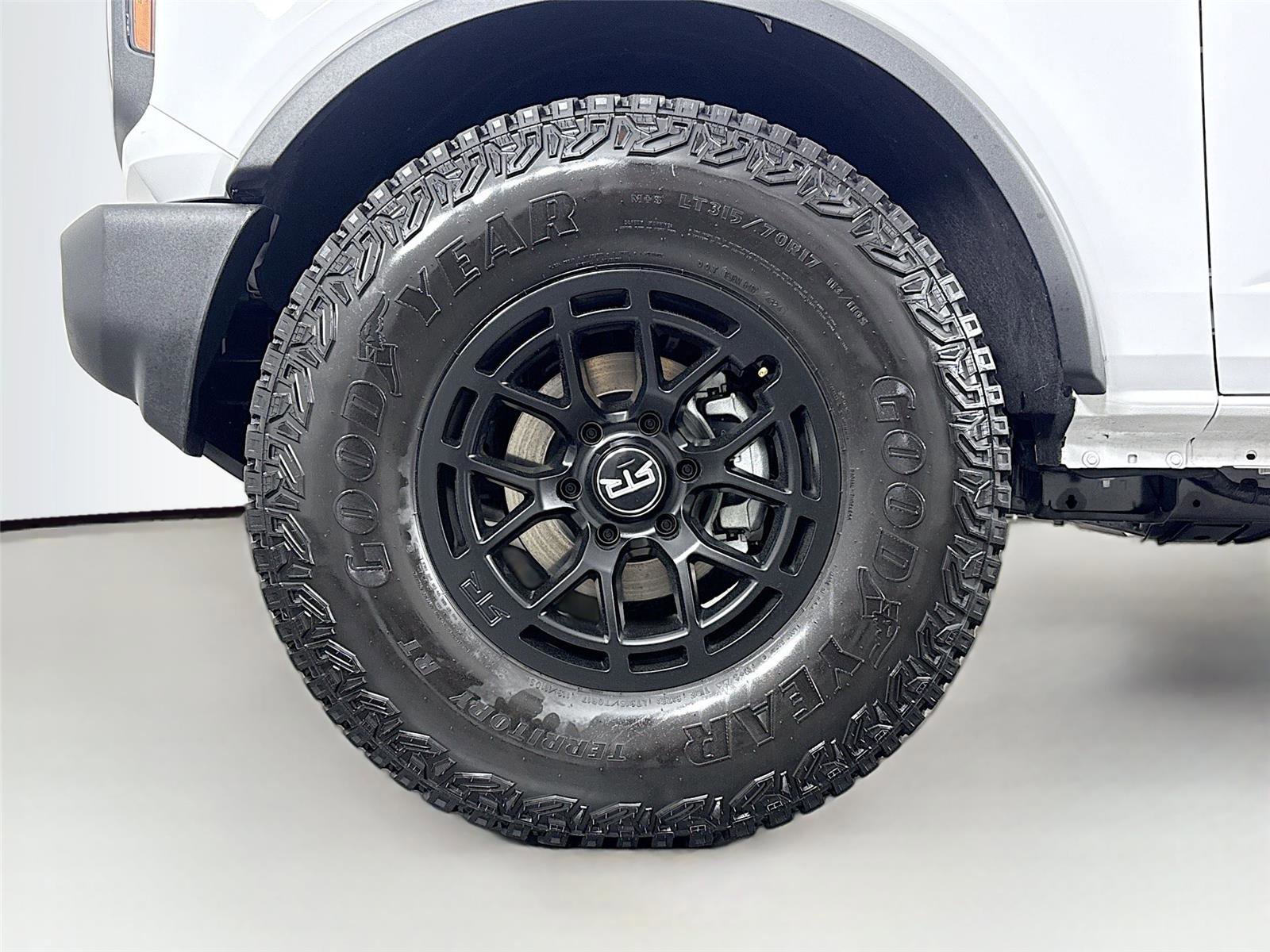 Used 2025 Ford Bronco 4-Door AWD/4WD image 41