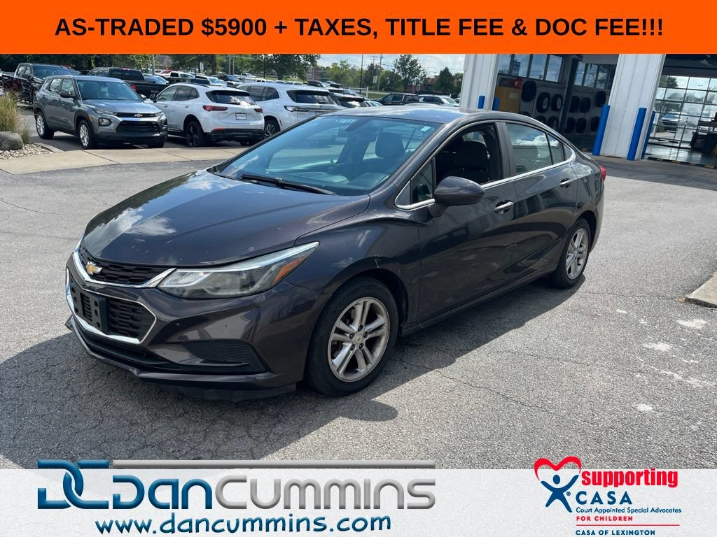 Used 2017 Chevrolet Cruze LT FWD image 1