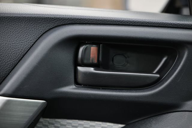 Used 2017 Subaru Forester 2.5i Premium w/ Popular Package #2A image 14