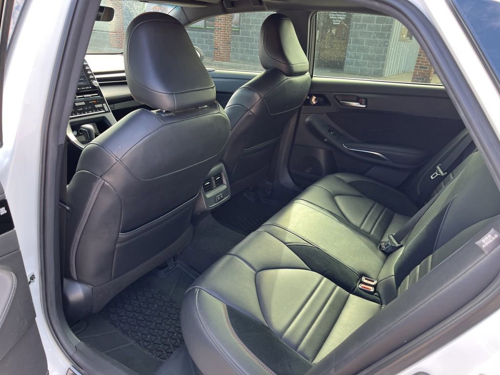 Used 2019 Toyota Avalon XSE w/ All Weather Liner Package image 25