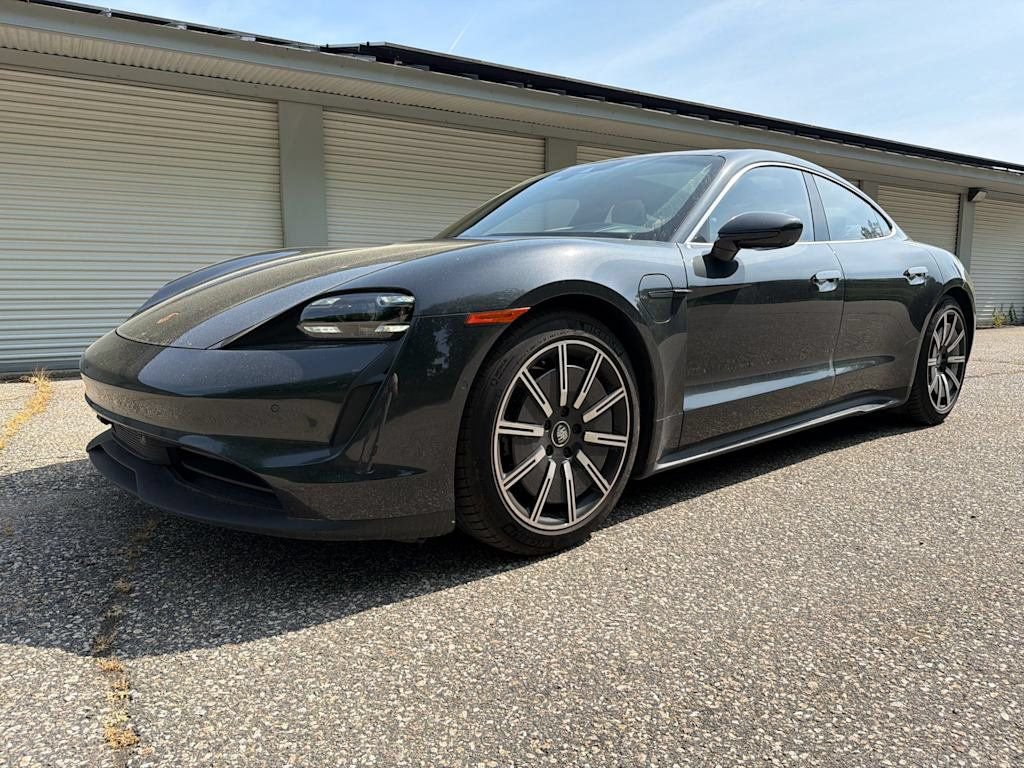 Certified 2024 Porsche Taycan 4S AWD/4WD image 1